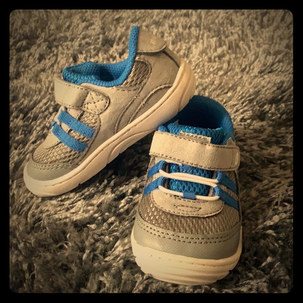 Baby stride rite shoes
